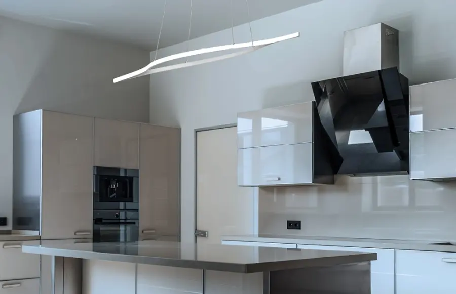 Come rendere la casa più smart grazie alla scelta della giusta illuminazione
