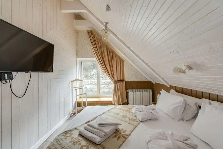 Il fascino ritrovato dell’alto: come il sottotetto può trasformarsi nel cuore della casa